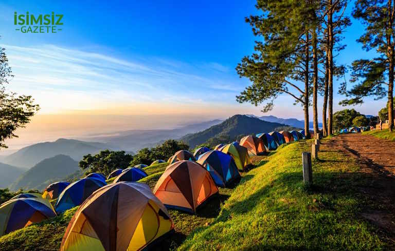 Outdoor Tutkunları İçin En Dayanıklı Kamp Malzemeleri